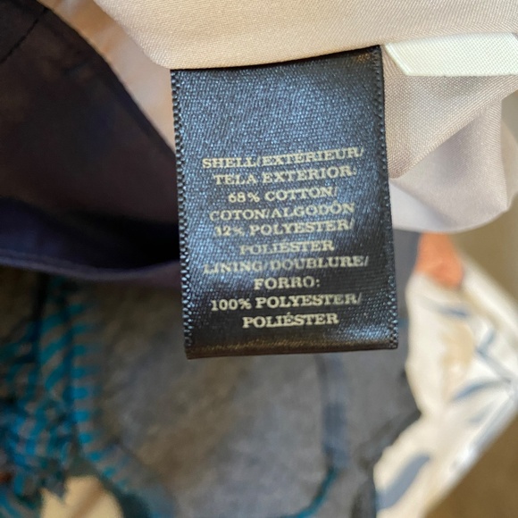 Ann Taylor pleated skirt (size 10) - Picture 8 of 8